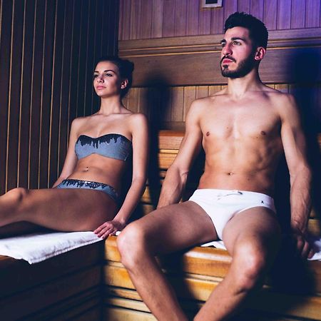 Rizzi Aquacharme Hotel & Spa Boario Terme 외부 사진