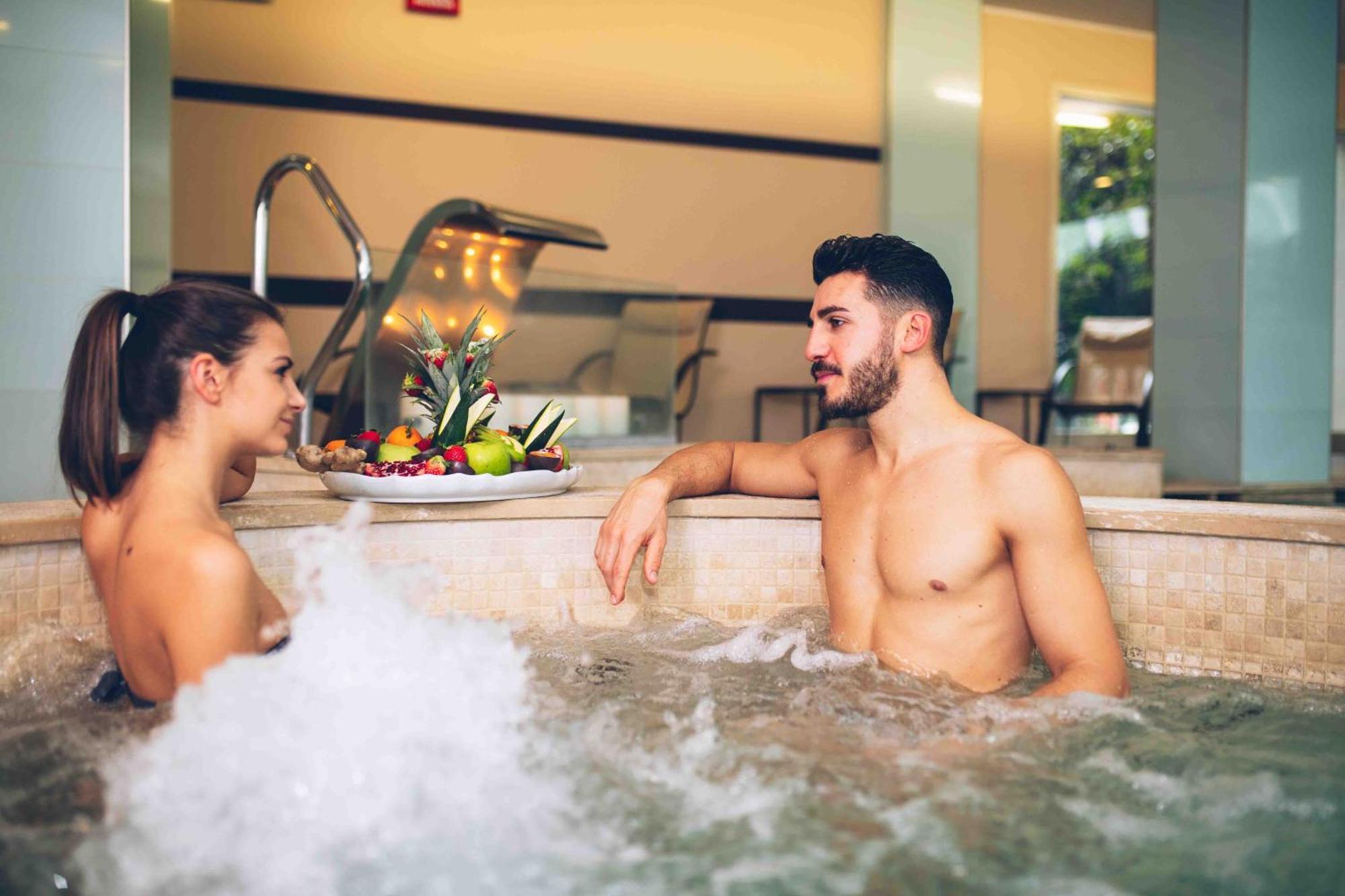 Rizzi Aquacharme Hotel & Spa Boario Terme 외부 사진
