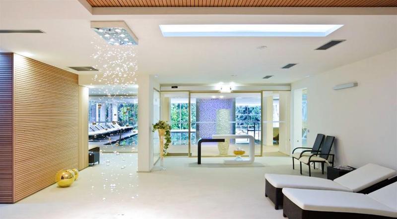 Rizzi Aquacharme Hotel & Spa Boario Terme 외부 사진