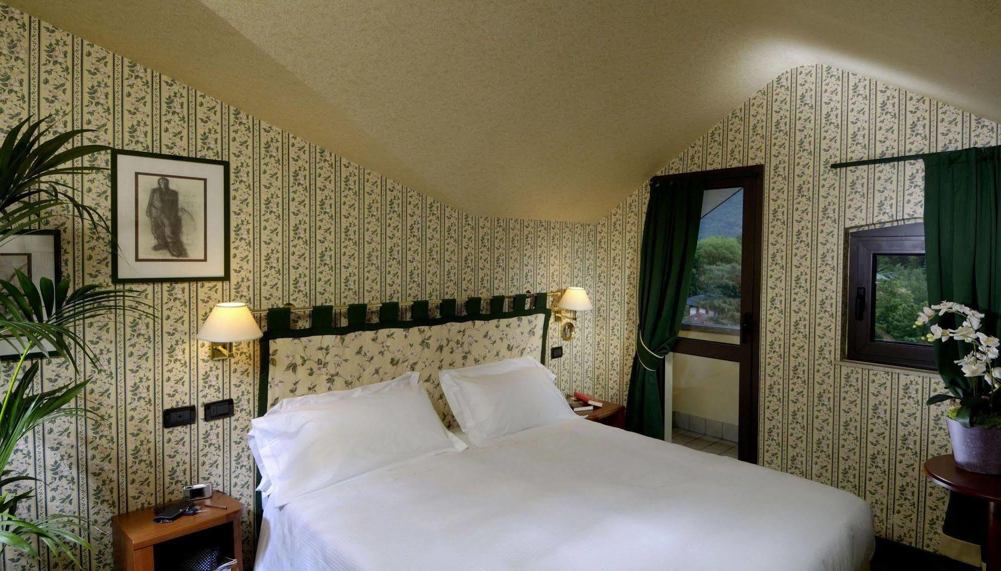 Rizzi Aquacharme Hotel & Spa Boario Terme 객실 사진